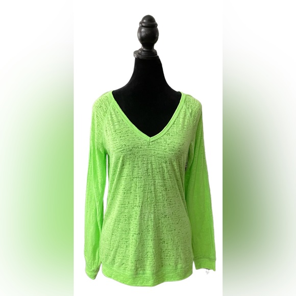 Lei: Long Sleeve Lime Green Long Sleeve Tee Shirt - Picture 1 of 17
